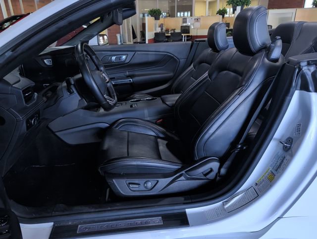 Used 2025 Ford Mustang Premium RWD image 11