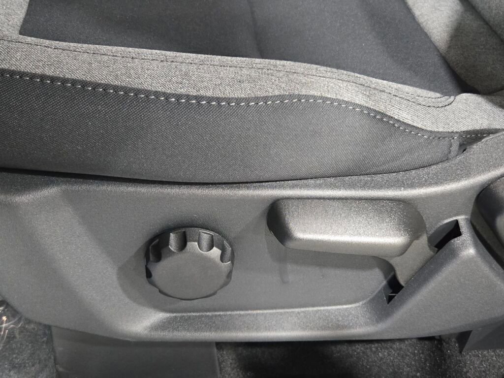 New 2025 Ford Bronco 4-Door image 21