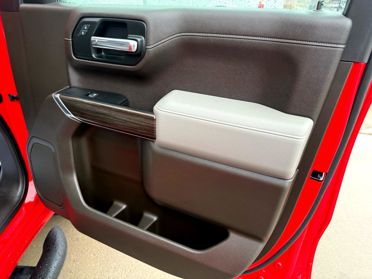 Used 2021 Chevrolet Silverado 1500 LT image 15
