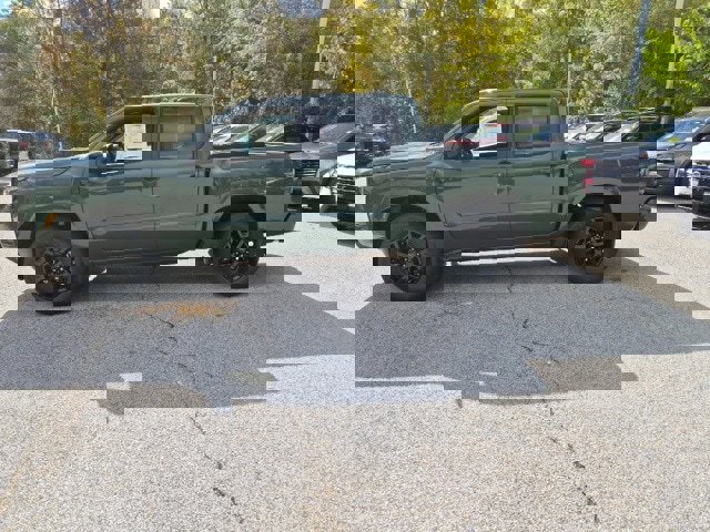 New 2026 Nissan Frontier SV image 1