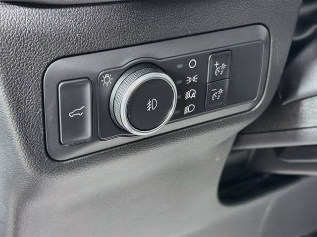 Used 2022 Ford Escape Titanium AWD/4WD image 10