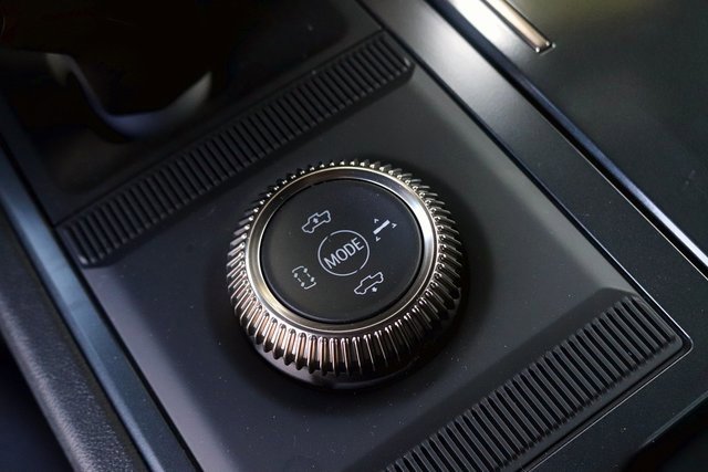 New 2025 GMC Hummer EV 2X image 20