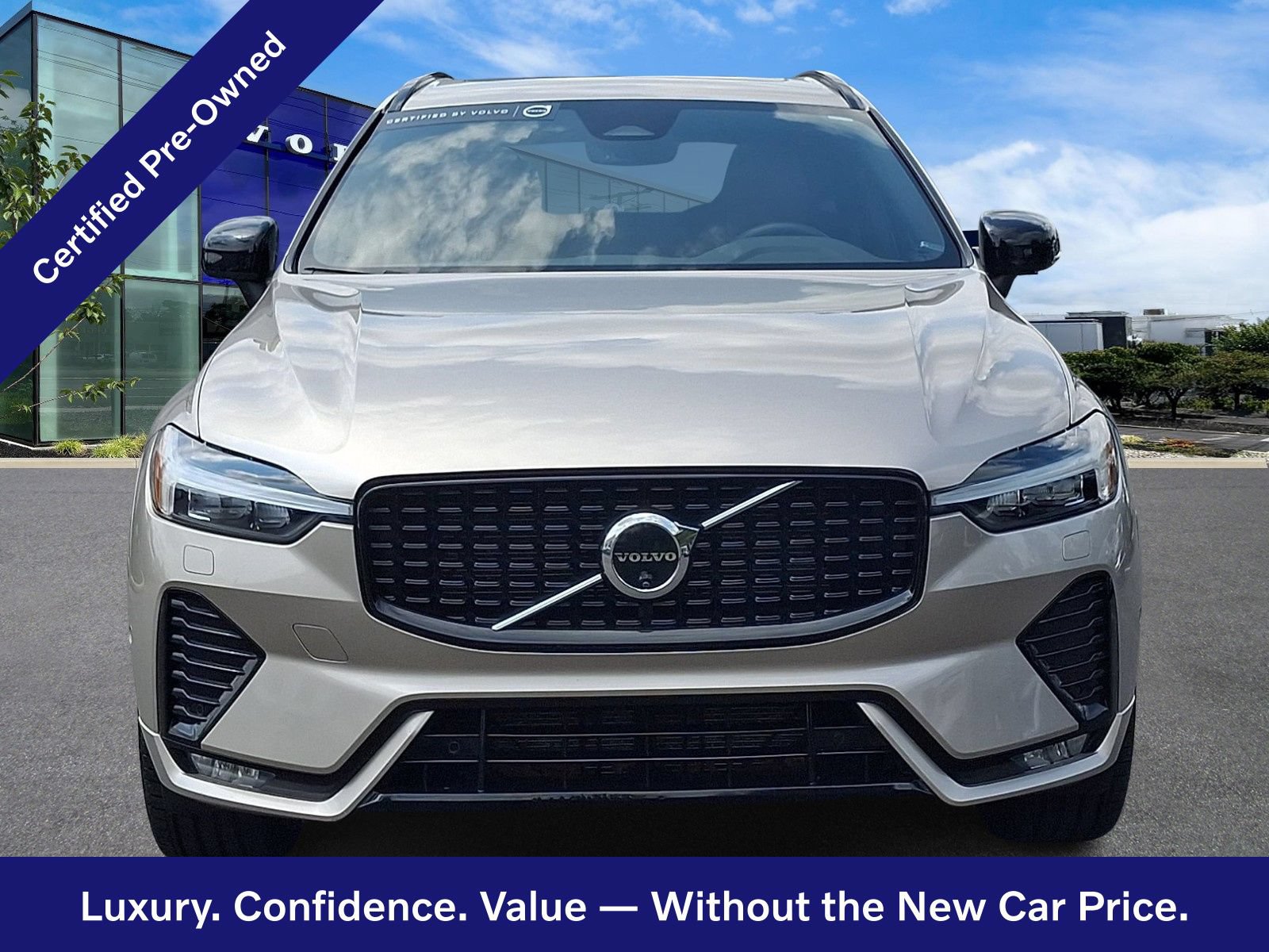 Certified 2024 Volvo XC60 B5 Plus w/ Protection Package Premier AWD/4WD image 2