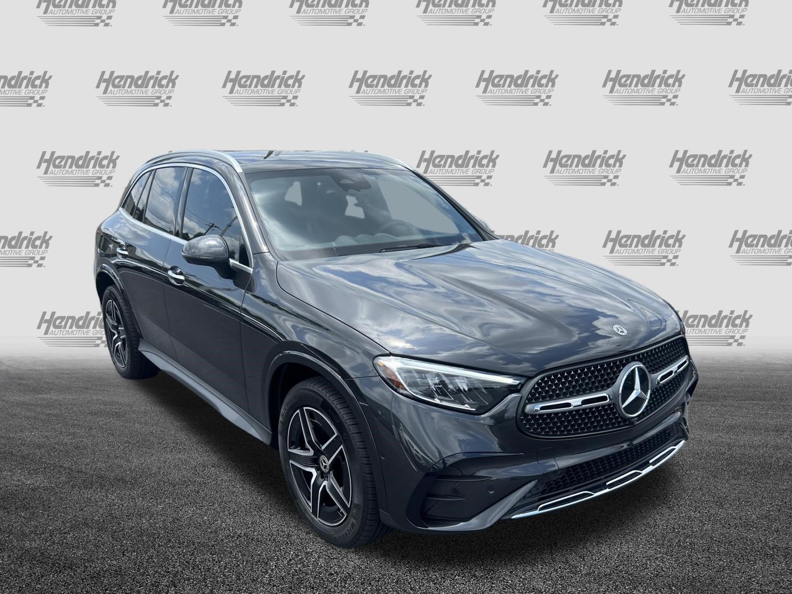 Certified 2025 Mercedes-Benz GLC 300 4MATIC image 3