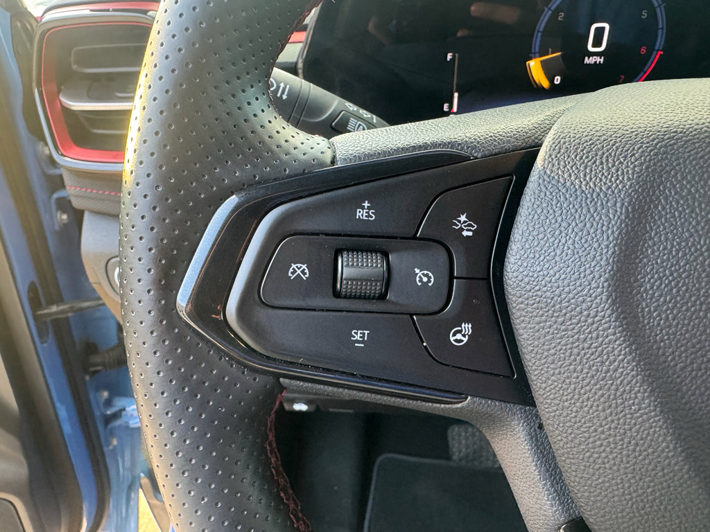 Used 2024 Chevrolet TrailBlazer RS FWD image 13