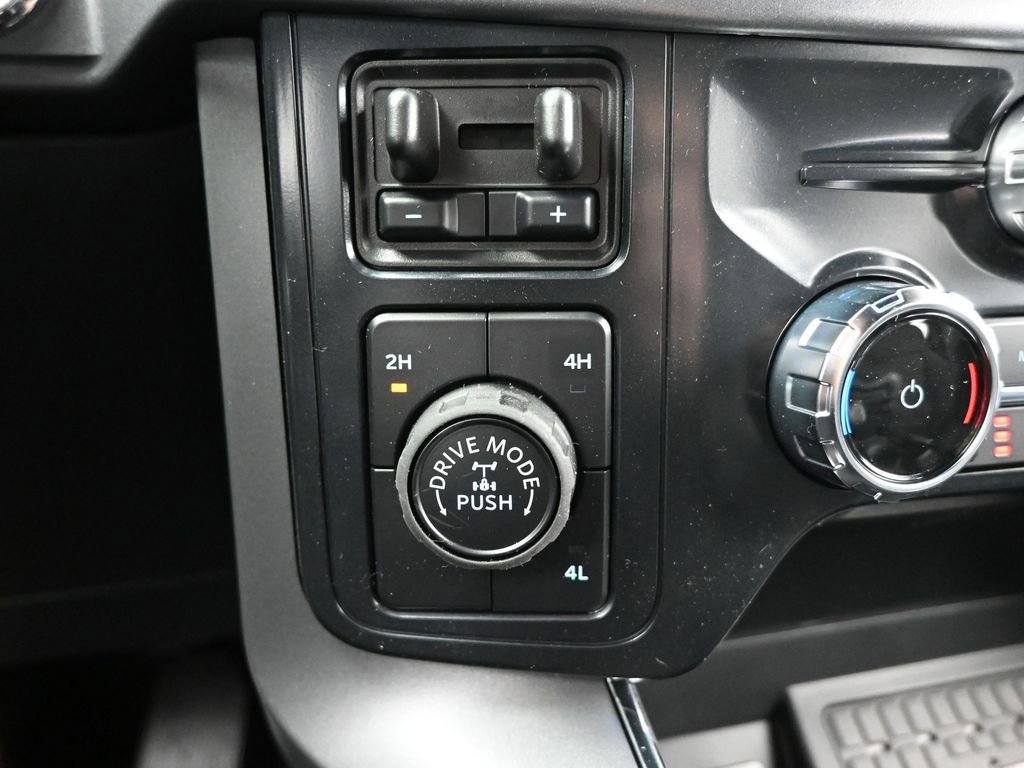 New 2025 Ford F150 XLT w/ Equipment Group 302A MID image 21