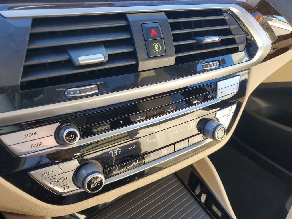 Used 2020 BMW X4 M40i w/ Premium Package image 32