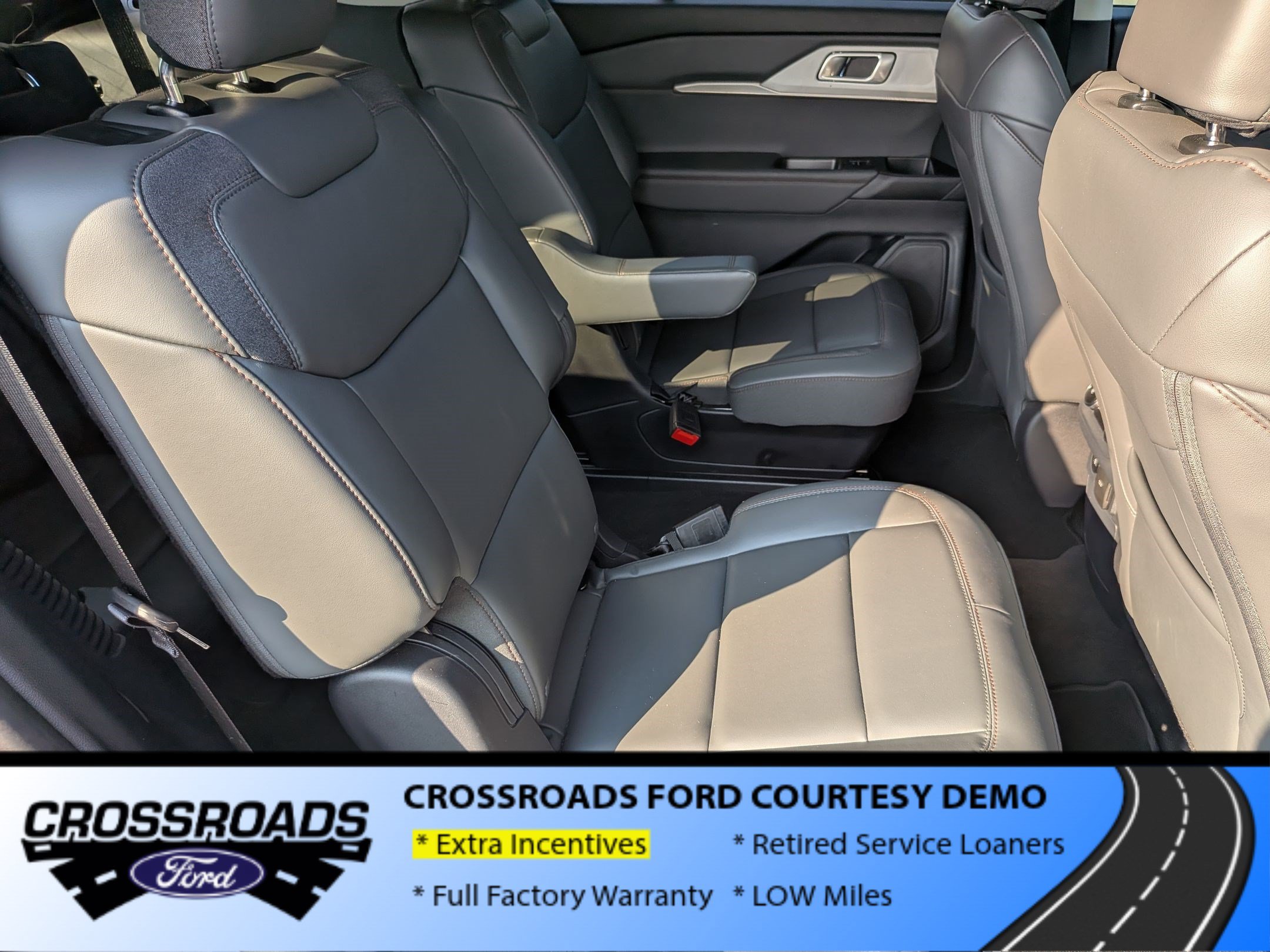 New 2026 Ford Explorer Active w/ Active Comfort Package RWD image 33
