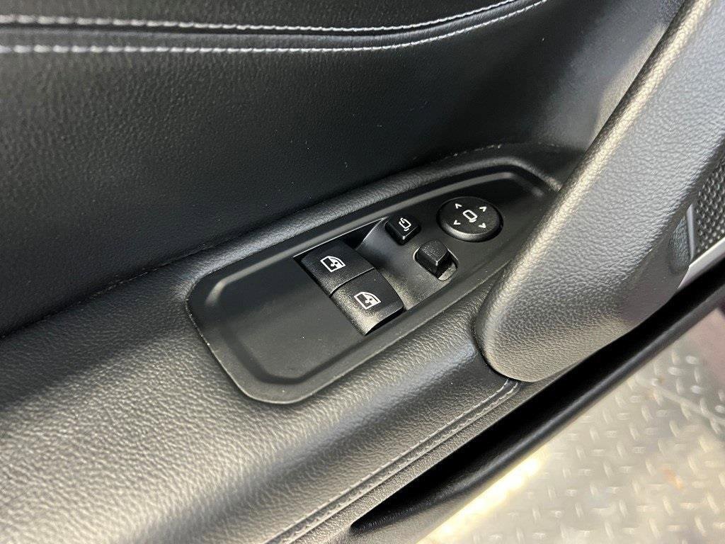 Used 2023 BMW Z4 sDrive30i w/ Driving Assistance Package image 24