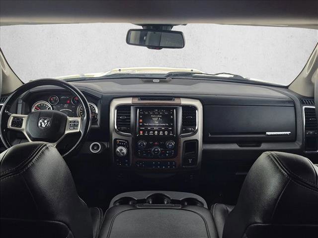 Used 2017 RAM 1500 Laramie w/ Convenience Group AWD/4WD image 16