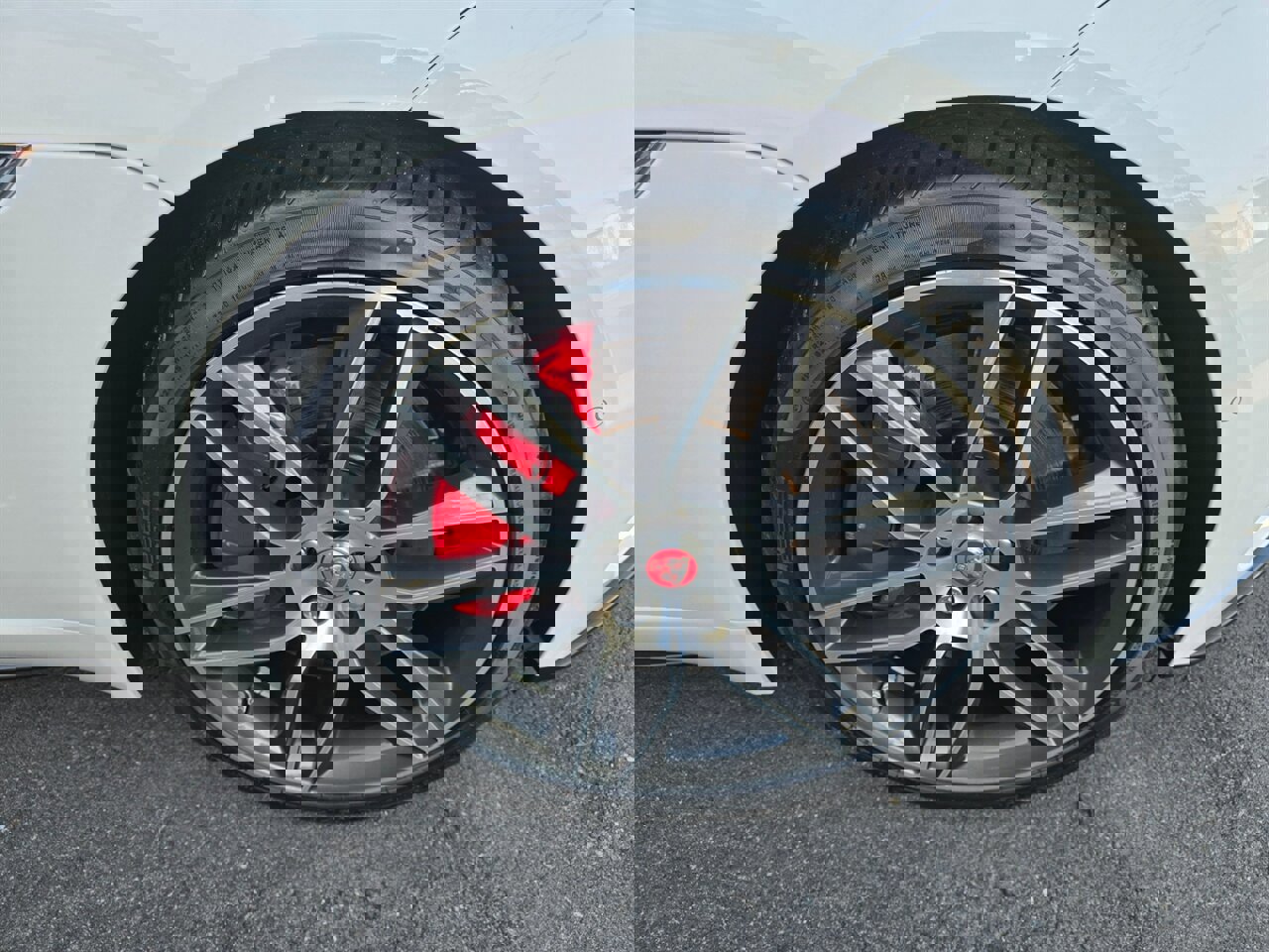 Used 2018 Jaguar F-TYPE R image 39