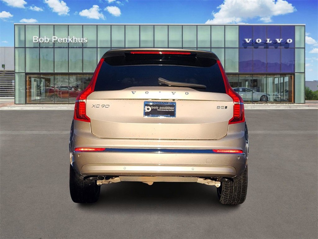 Used 2023 Volvo XC90 B5 Plus image 33