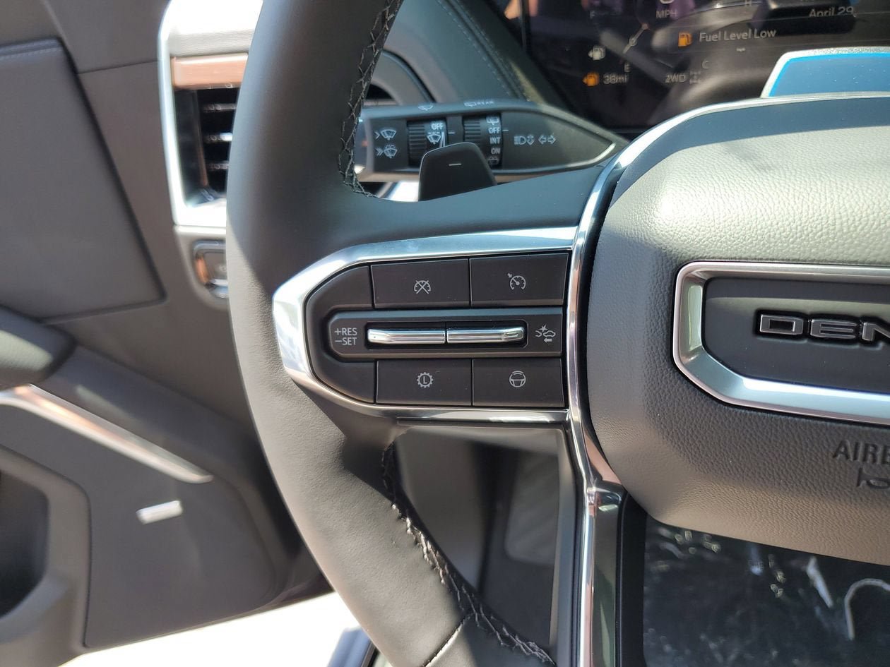 New 2026 GMC Yukon XL Denali w/ Denali Reserve Package AWD/4WD image 28