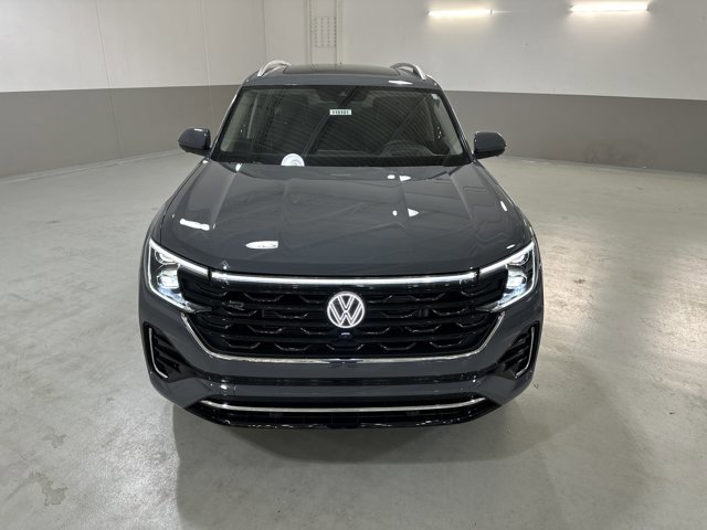 New 2026 Volkswagen Atlas SEL Premium R-Line image 3