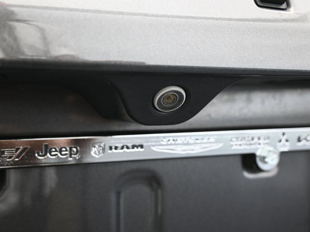 Used 2021 Jeep Compass Latitude image 29