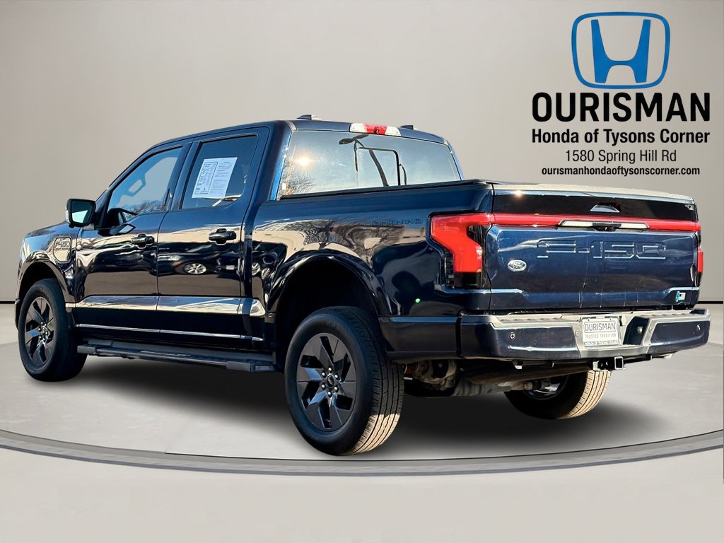 Used 2023 Ford F150 Lightning Lariat image 2