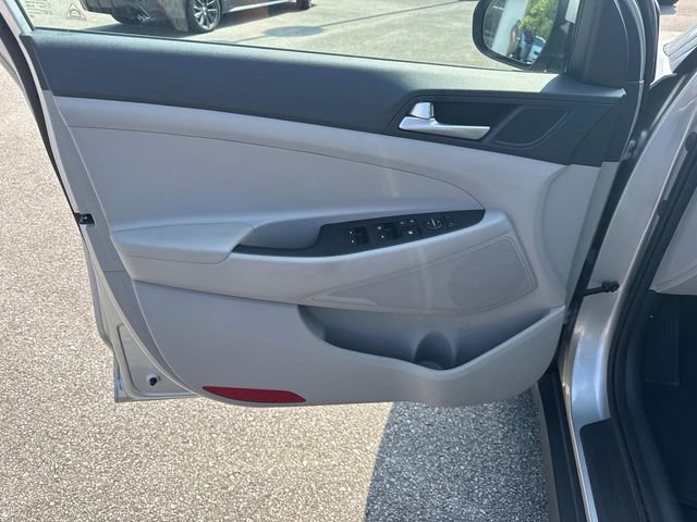 Used 2020 Hyundai Tucson Value FWD image 22