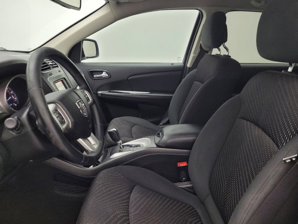 Used 2018 Dodge Journey SE w/ Connectivity Group FWD image 17