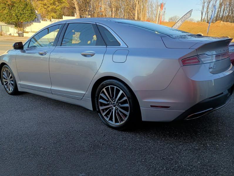 Used 2017 Lincoln MKZ Premiere image 7