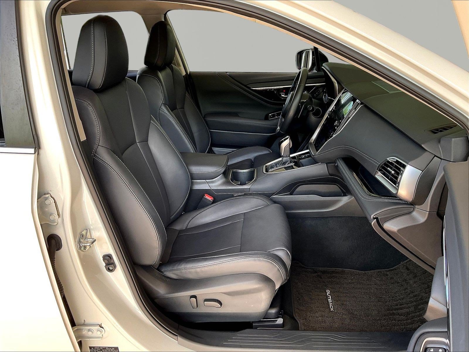 Used 2023 Subaru Outback Limited AWD/4WD image 29