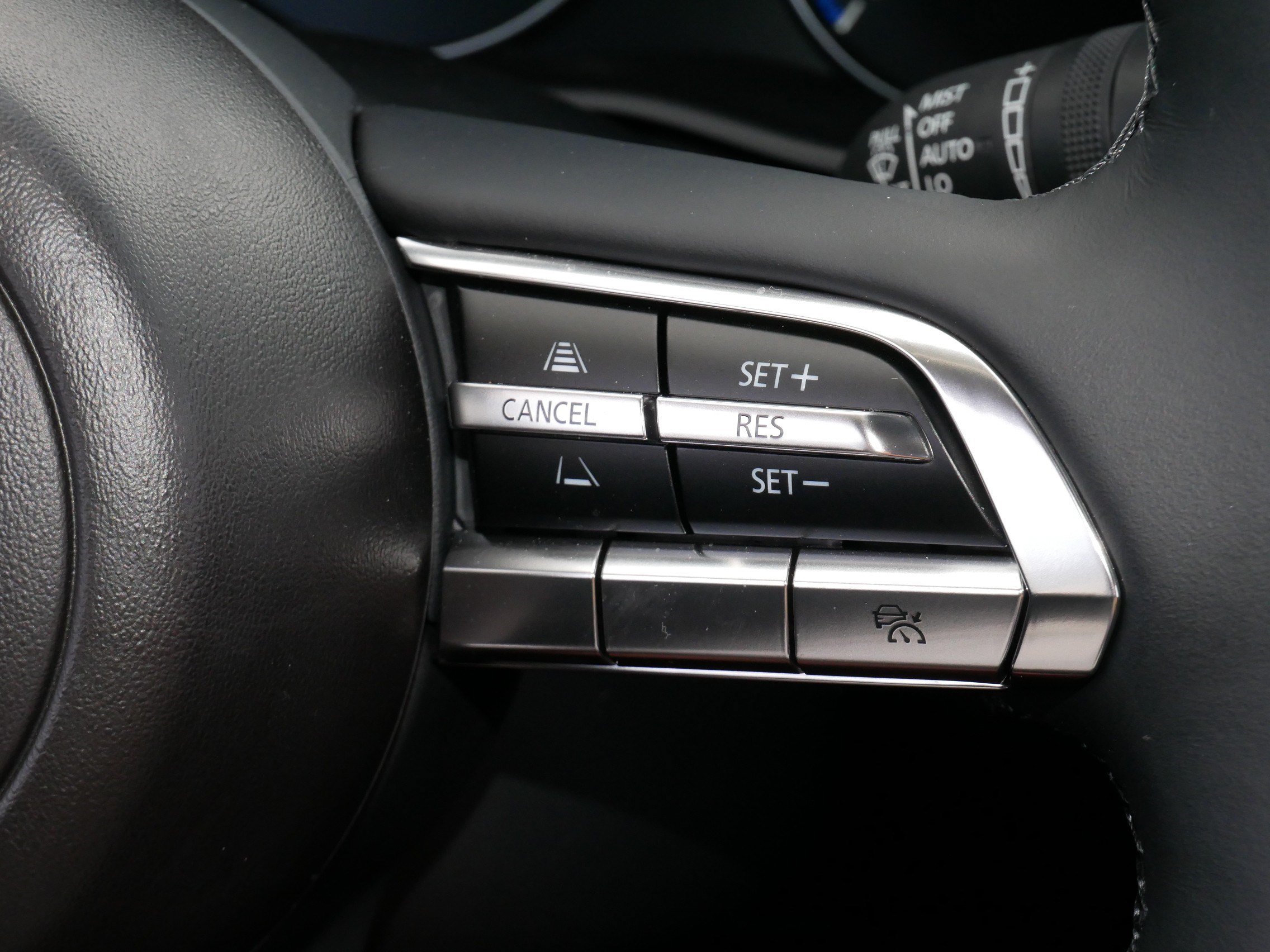 Used 2025 MAZDA CX-50 AWD 2.5 S w/ Cargo Package image 26