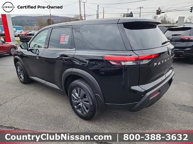 Certified 2024 Nissan Pathfinder S image 6