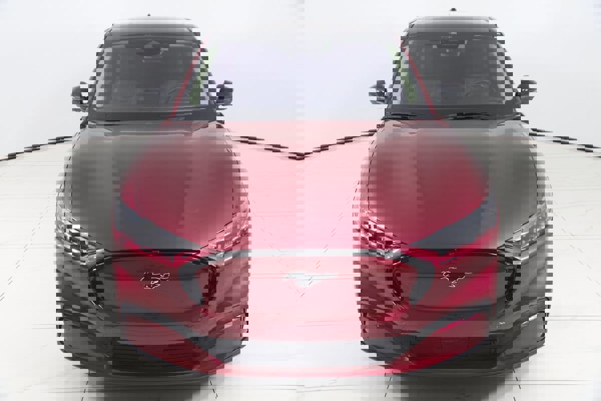 Used 2025 Ford Mustang Mach-E Premium w/ Interior Protection Package image 77