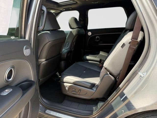 New 2026 Hyundai Palisade Calligraphy AWD/4WD image 11