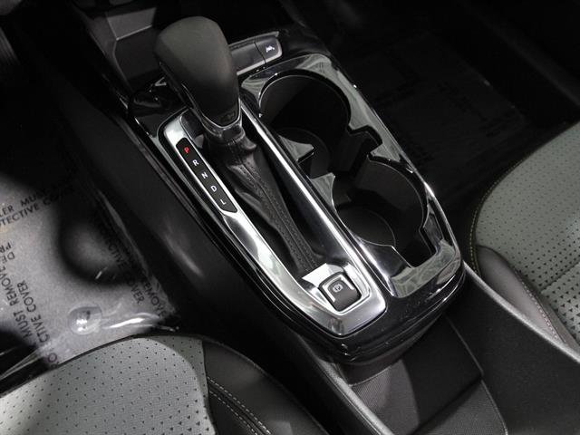 Used 2025 Chevrolet Trax LT image 14