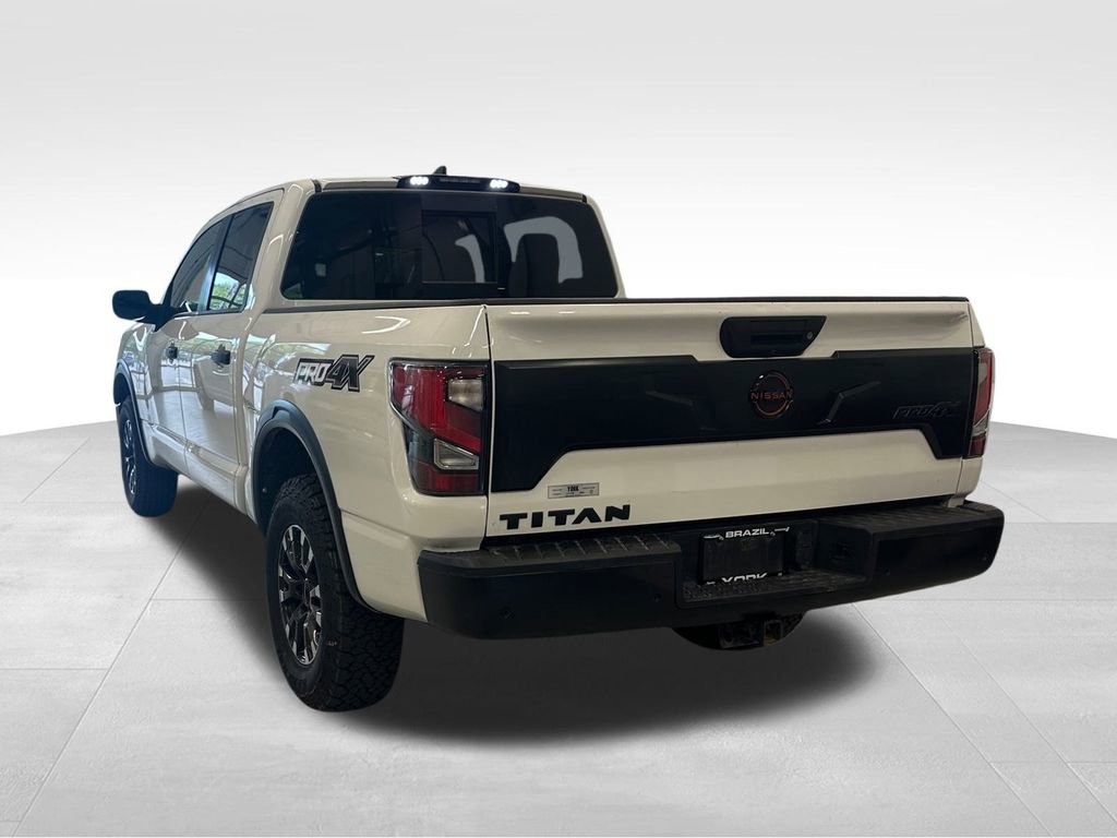 Used 2023 Nissan Titan PRO-4X image 3