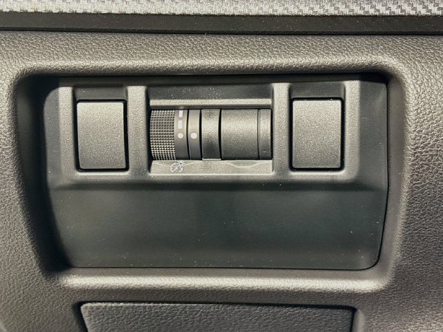 New 2026 Subaru Crosstrek 2.5i Limited AWD/4WD image 10