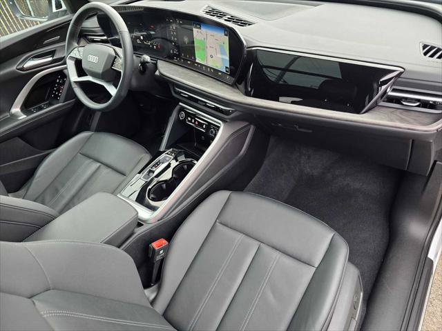 Certified 2025 Audi Q5 Premium w/ Premium Plus AWD/4WD image 10
