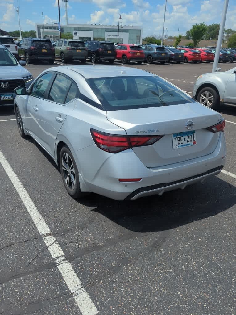 Used 2022 Nissan Sentra SV w/ All-Weather Package FWD image 6