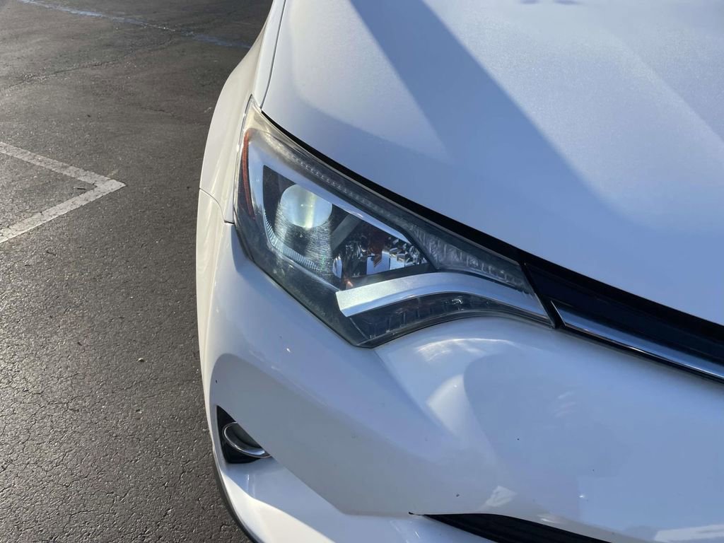 Used 2016 Toyota RAV4 XLE image 15