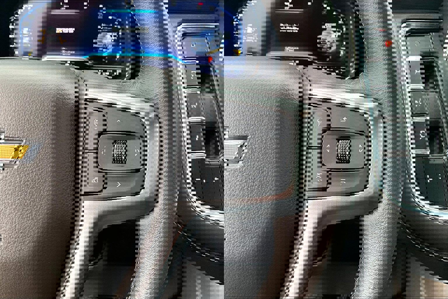 Used 2022 Chevrolet Tahoe LT w/ LT Signature Package image 12