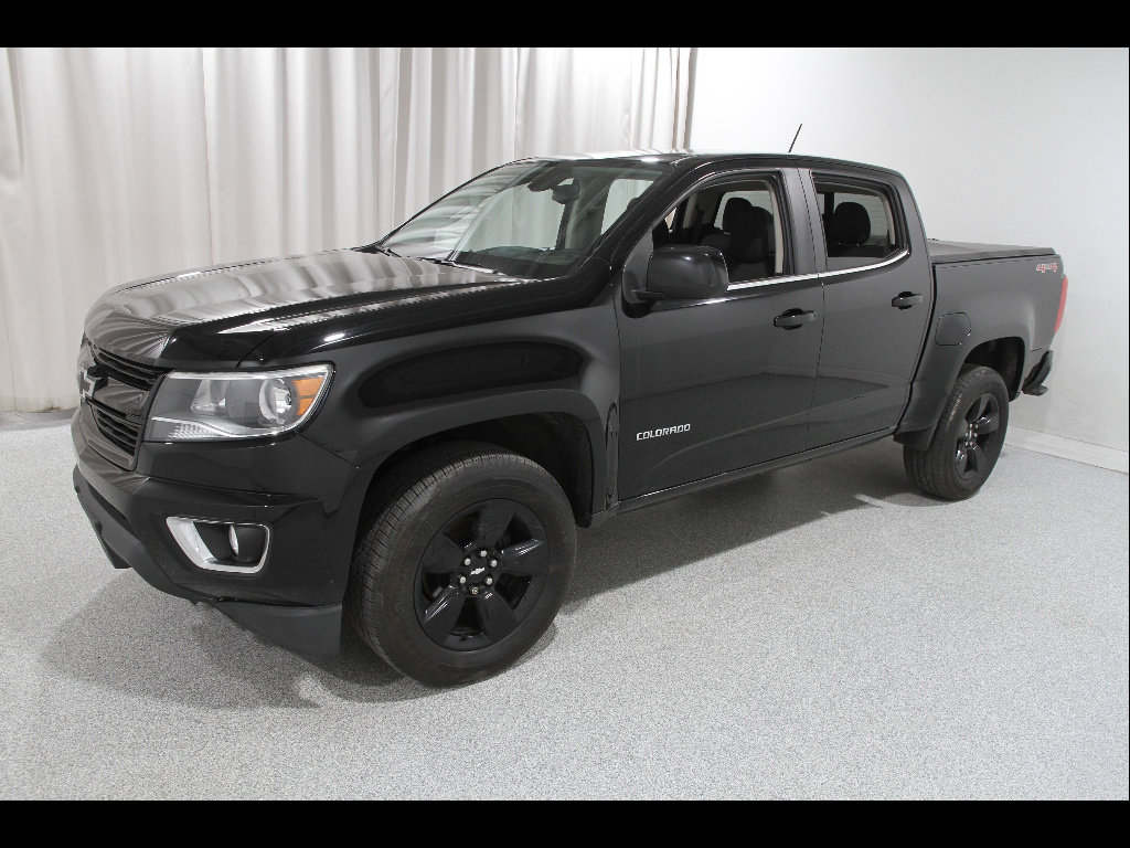 Used 2016 Chevrolet Colorado LT w/ Midnight Edition image 3