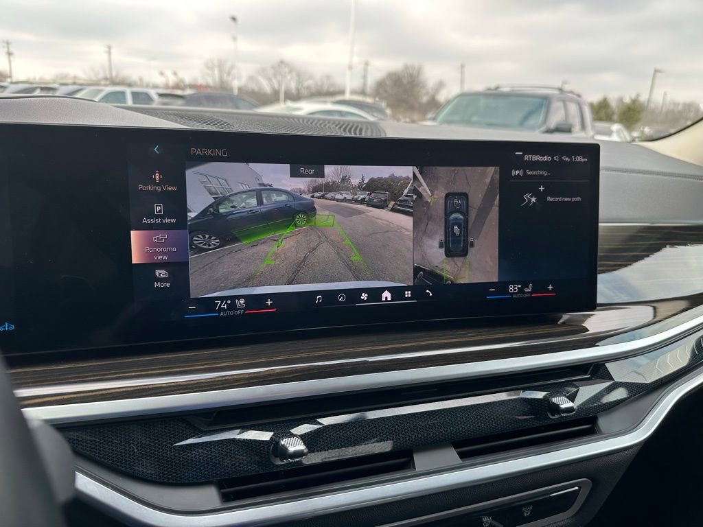 Used 2024 BMW X7 xDrive40i image 23