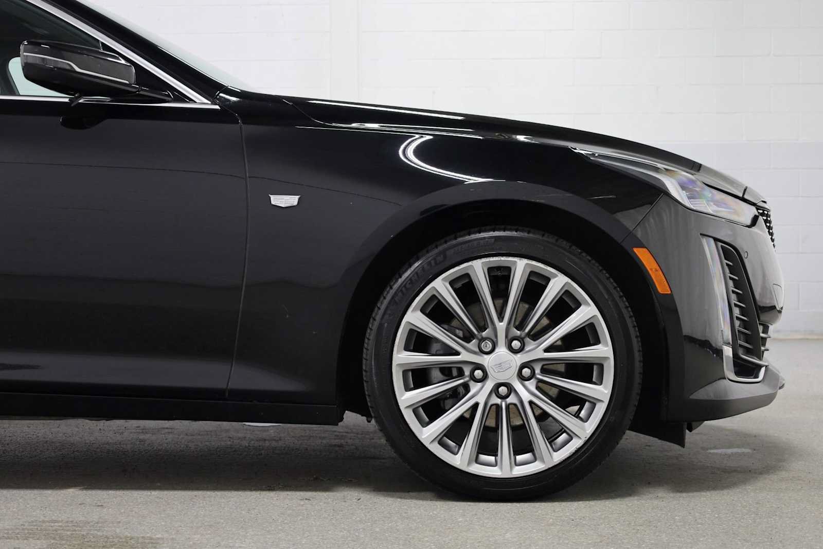 Used 2023 Cadillac CT5 Luxury AWD/4WD image 11