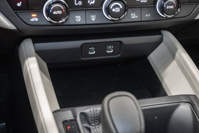 Used 2025 Honda Accord SE image 16
