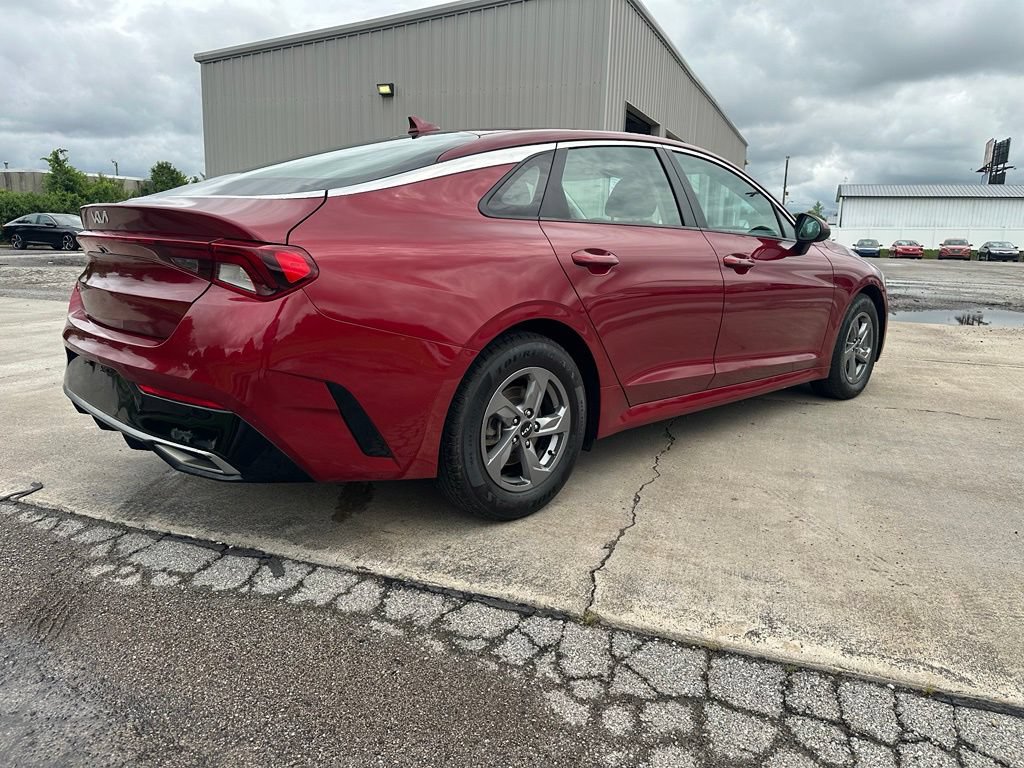 Used 2023 Kia K5 LXS FWD image 4