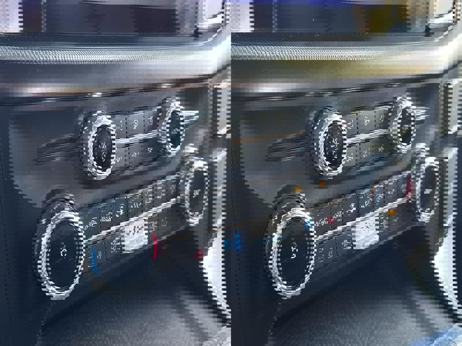 Used 2023 Ford F150 Platinum image 13