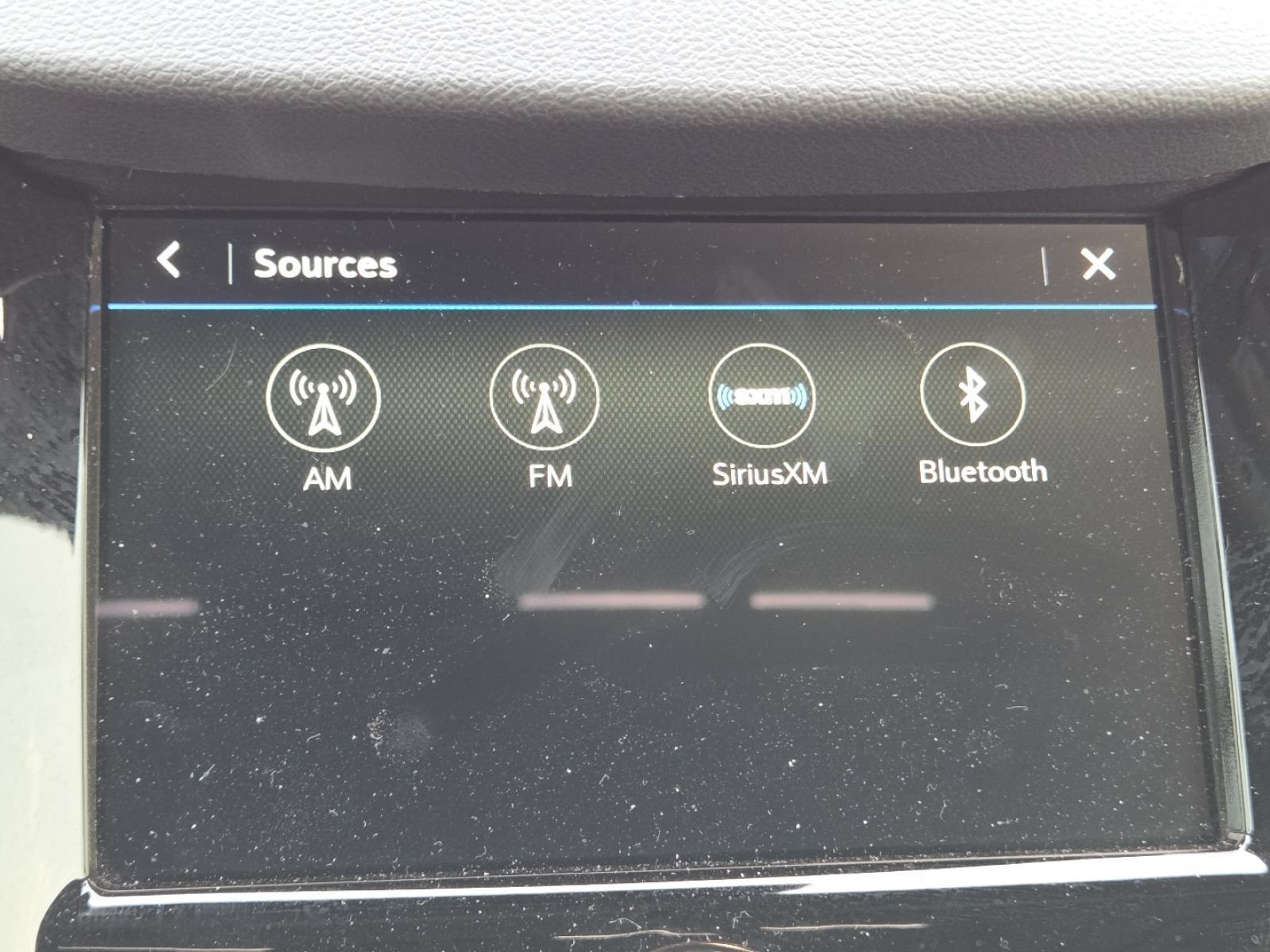 Used 2019 Chevrolet Trax Premier FWD image 30