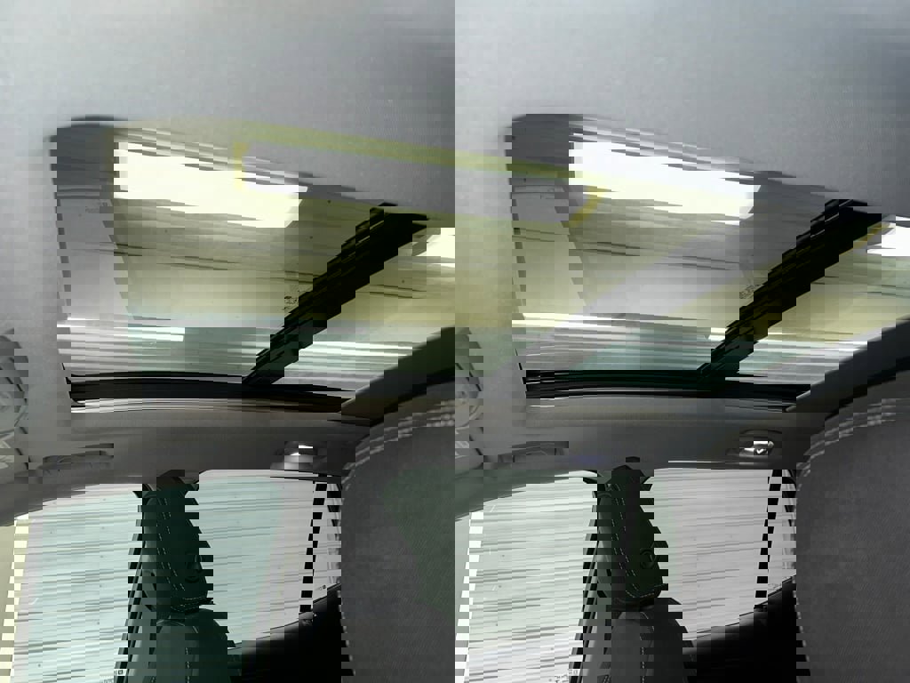 Certified 2022 GMC Terrain SLE w/ Driver Convenience Package image 4