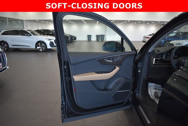Used 2026 Audi Q7 3.0T Premium Plus w/ Premium Plus Package AWD/4WD image 9