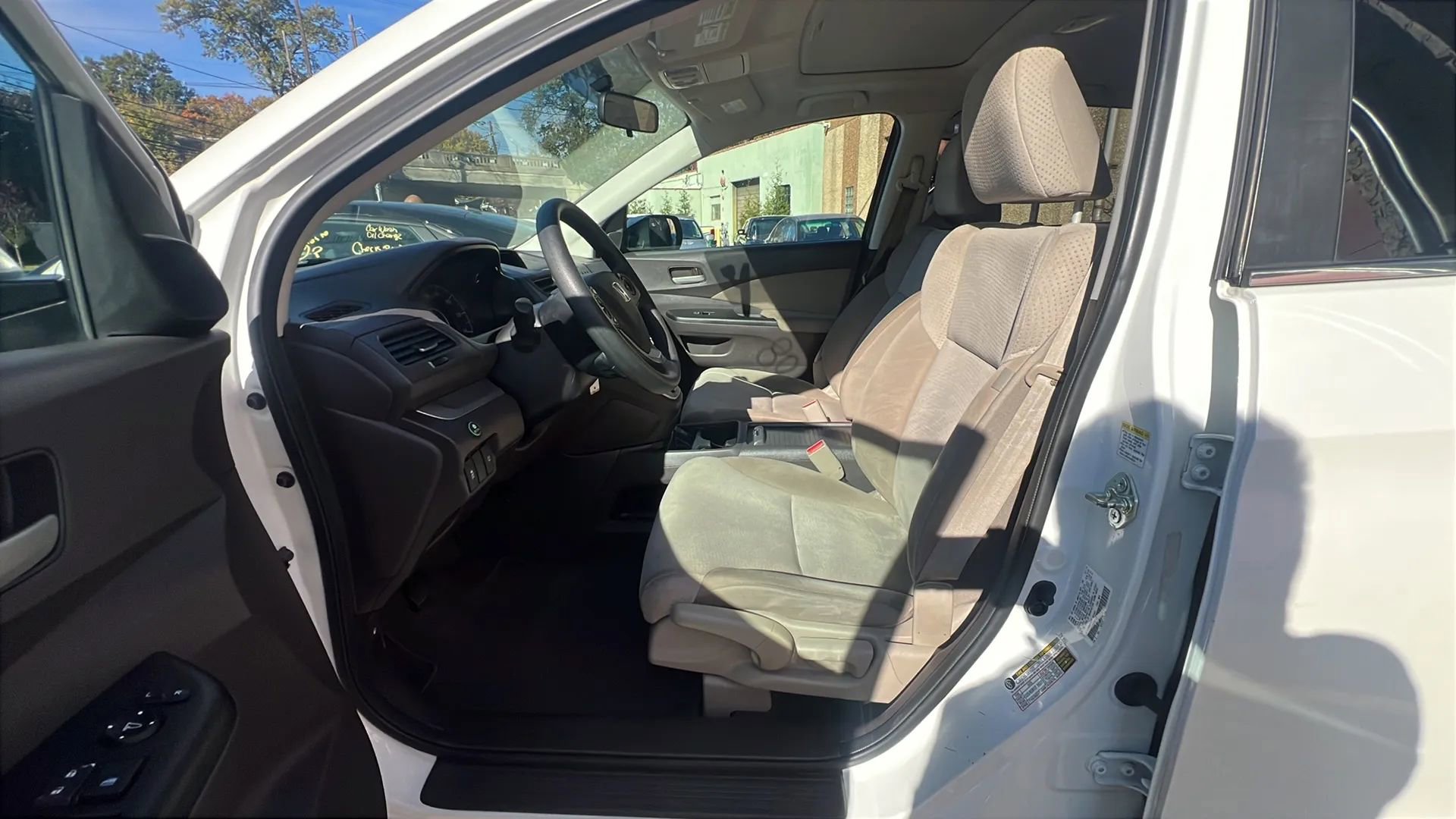 Used 2014 Honda CR-V EX image 28