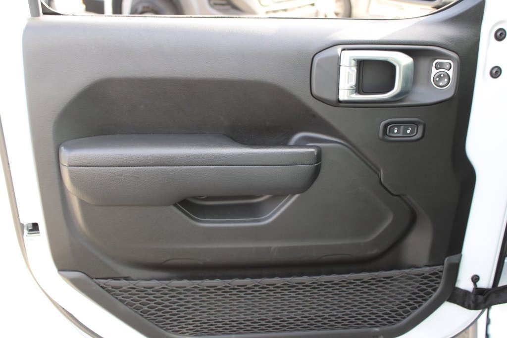 Used 2024 Jeep Wrangler Unlimited image 9