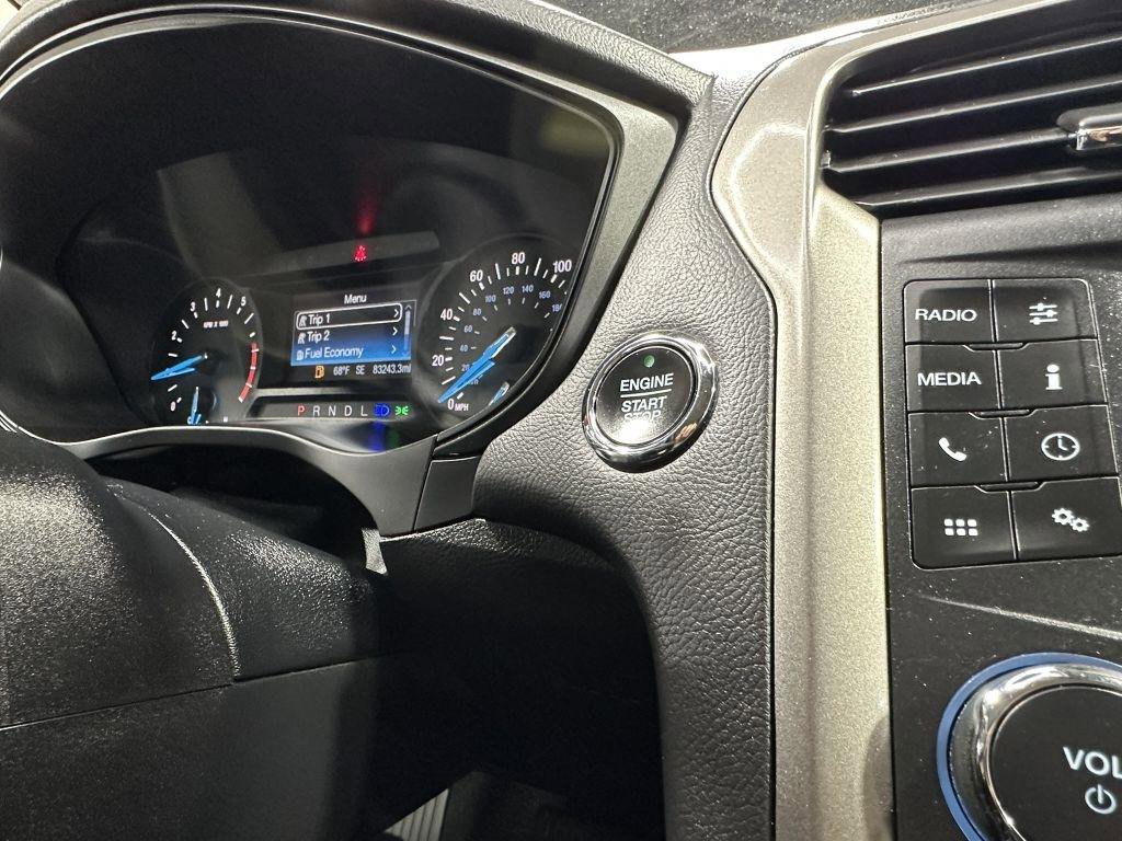 Used 2020 Ford Fusion S FWD image 18