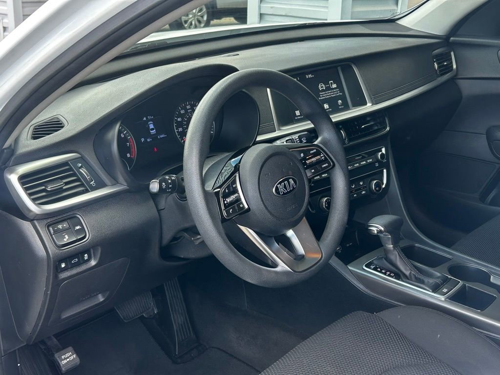 Used 2020 Kia Optima LX FWD image 12