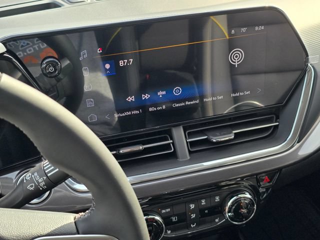 New 2026 Chevrolet Trax ACTIV FWD image 25