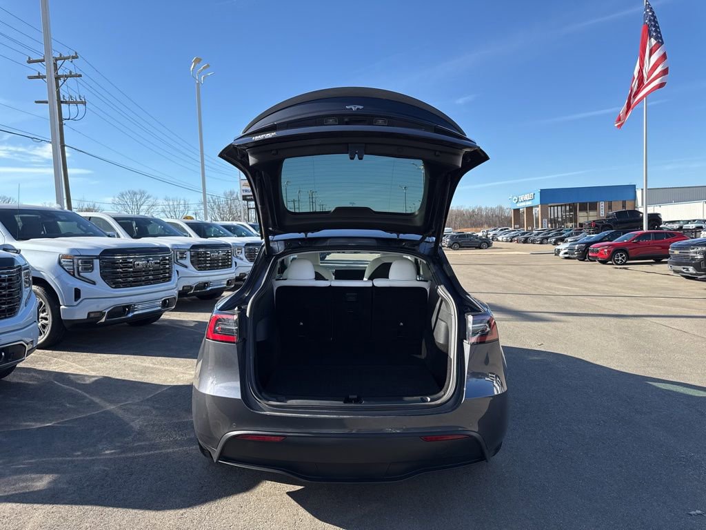 Used 2022 Tesla Model Y Performance image 29
